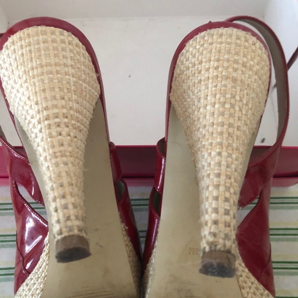 Shoes - Picture 4 of 4